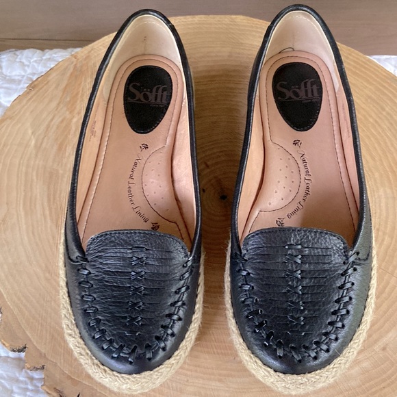 Leather Womens Black Ballet Style Flat Loafers with Jute Trim - EUC size 6.5 - Picture 2 of 8